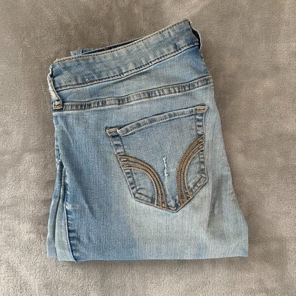 Hollister Pants - Picture 1 of 8